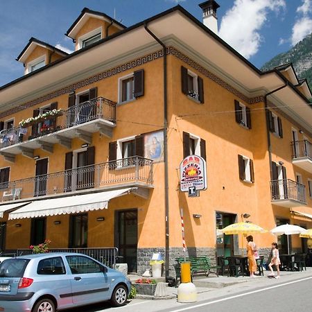 Affittacamere Ca' Fattorini Baceno Esterno foto